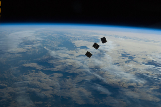 Illustration for article titled What Would Happen If All Our Satellites Were Suddenly Destroyed?
